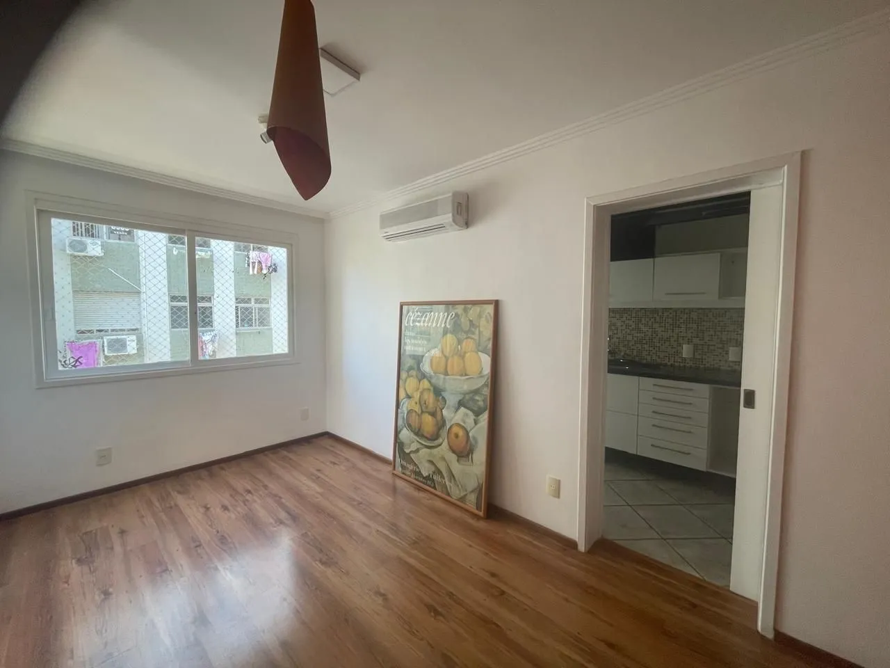 Imagem Oportunidade imperdível! Apartamento desocupado à venda no coração do bairro Cidade Baixa