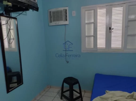 Imagem Sobrado em condomínio a 600m da praia Martim - Caraguatatuba/SP