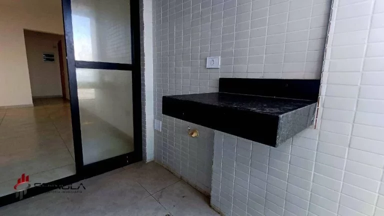 Imagem Apartamento com 2 dormitórios à venda, 53 m² por R$ 430.000,00 - Maracanã - Praia Grande/SP