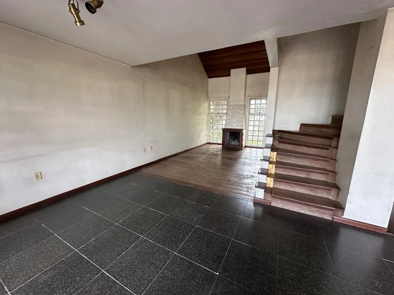 Imagem Casa em condomínio com 3 quartos, suíte e 200 m² - Tristeza