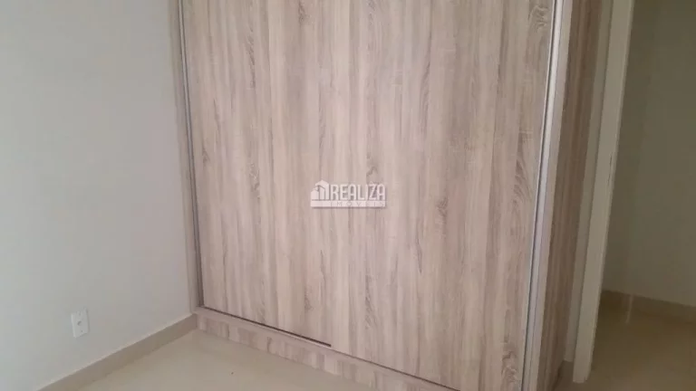 Imagem Lindo apartamento à venda no Condomínio Alencarina, Uberaba - 2 dormitórios, porcelanato!