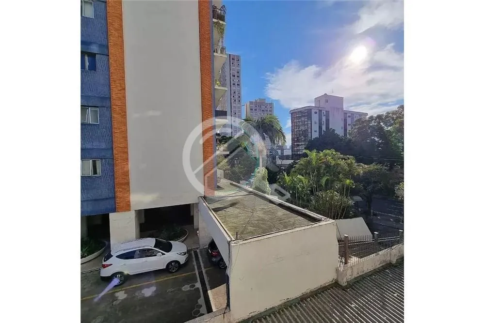 Imagem Maravilhoso apartamento recentemente revitalizado e reformado com 120 m2 privativos, 3 amplos e sile...