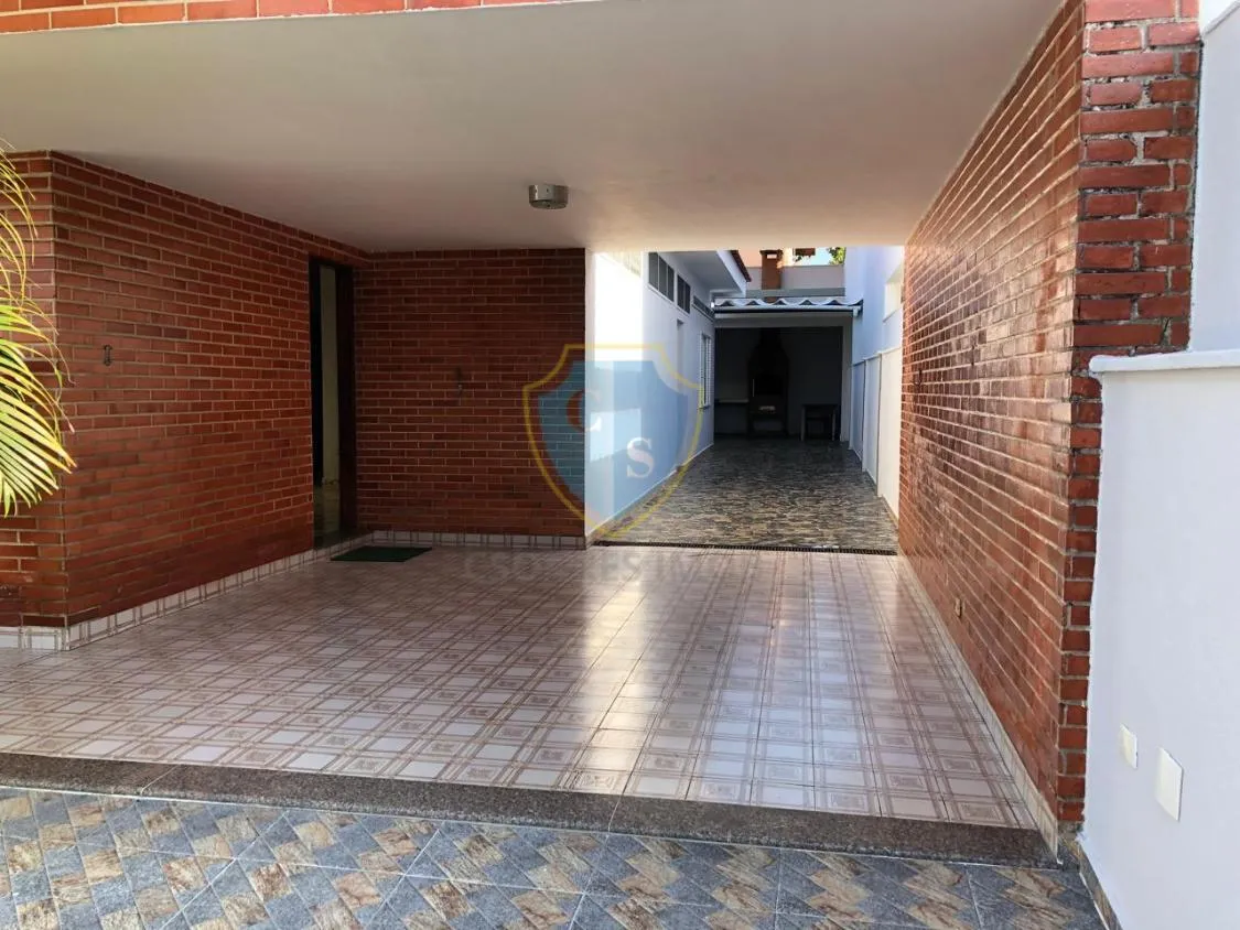 Imagem Casa 3 DormS Com 3 Suítes