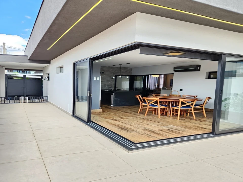 Imagem Casa de Condomínio com 4 Quartos à Venda, 403 m² em Jardim Florestal - Jundiaí
