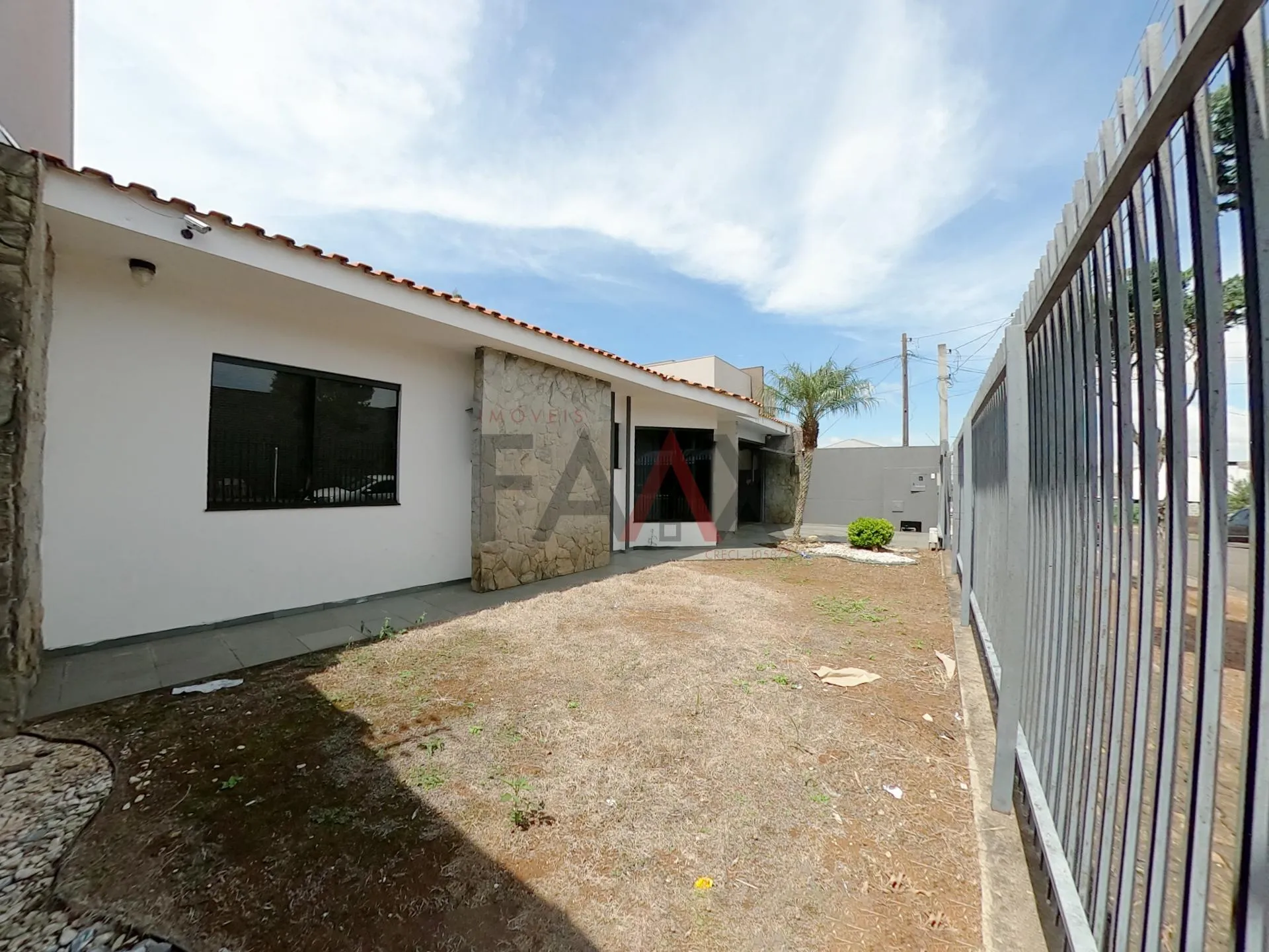 Imagem ÓTIMA CASA na VILA CARLI, ATRÁS DO MERCADO THELL,GUARAPUAVA - PR