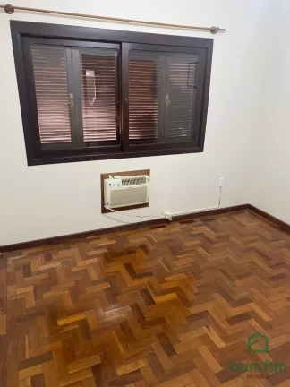 Imagem Casa 3 dorm. para Venda no bairro Glória, Porto Alegre/RS. - AP1999