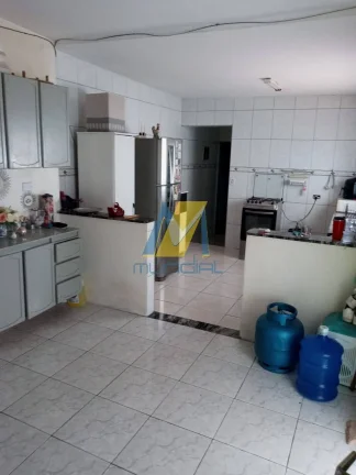 Imagem Imóvel com suíte e estrutura para 2 moradias independentes