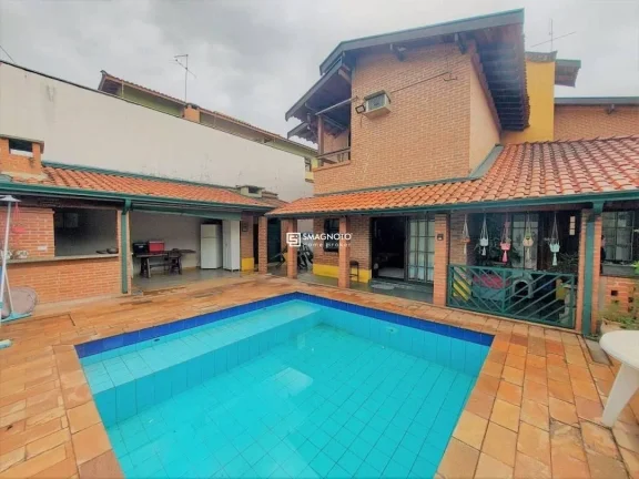Imagem Sobrado com 4 dormitórios à venda, 452 m² por R$ 1.300.000,00 - Nova Piracicaba - Piracicaba/SP