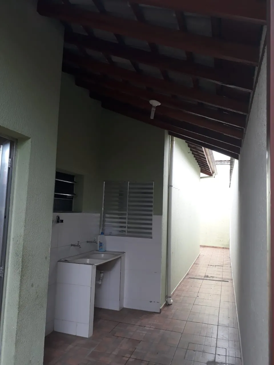 Foto do imóvel Casa à venda 2 Quartos, 1 Suite, 2 Vagas, 65M², Residencial e Comercial Cidade Jardim, Pindamonhangaba - SP