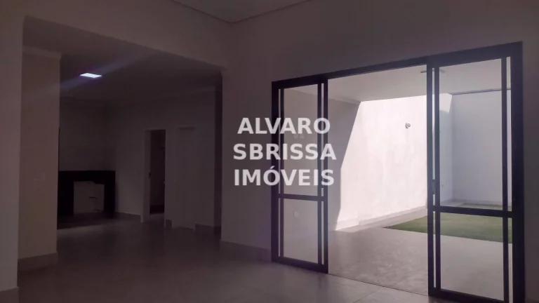 Imagem Casa térrea nova à venda com 3 suítes 360 m2 no Condomínio Vila dos Manacás próximo ao Plaza Shopping localização privilegiada!