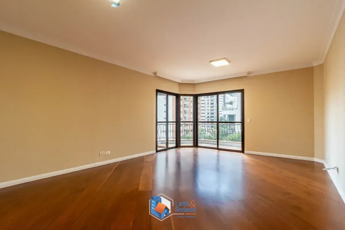 Foto do imóvel Apartamento para venda em Brooklin Paulista com 3 quartos, sendo 1 suíte, 159m² em Rua Princesa Isabel