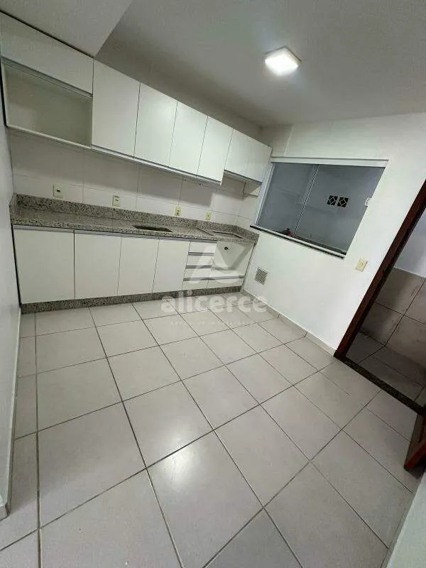Imagem Sobrado com 2 Dormitórios no Bairro Bela Vista - Conforto e Praticidade em Palhoça