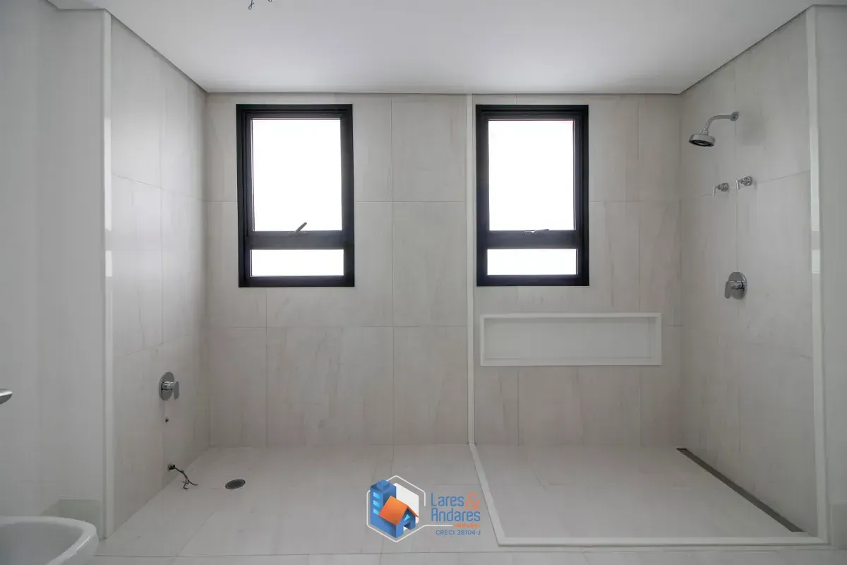 Imagem Apartamento para venda em Moema com 4 quartos, sendo 4 suítes, 375m²