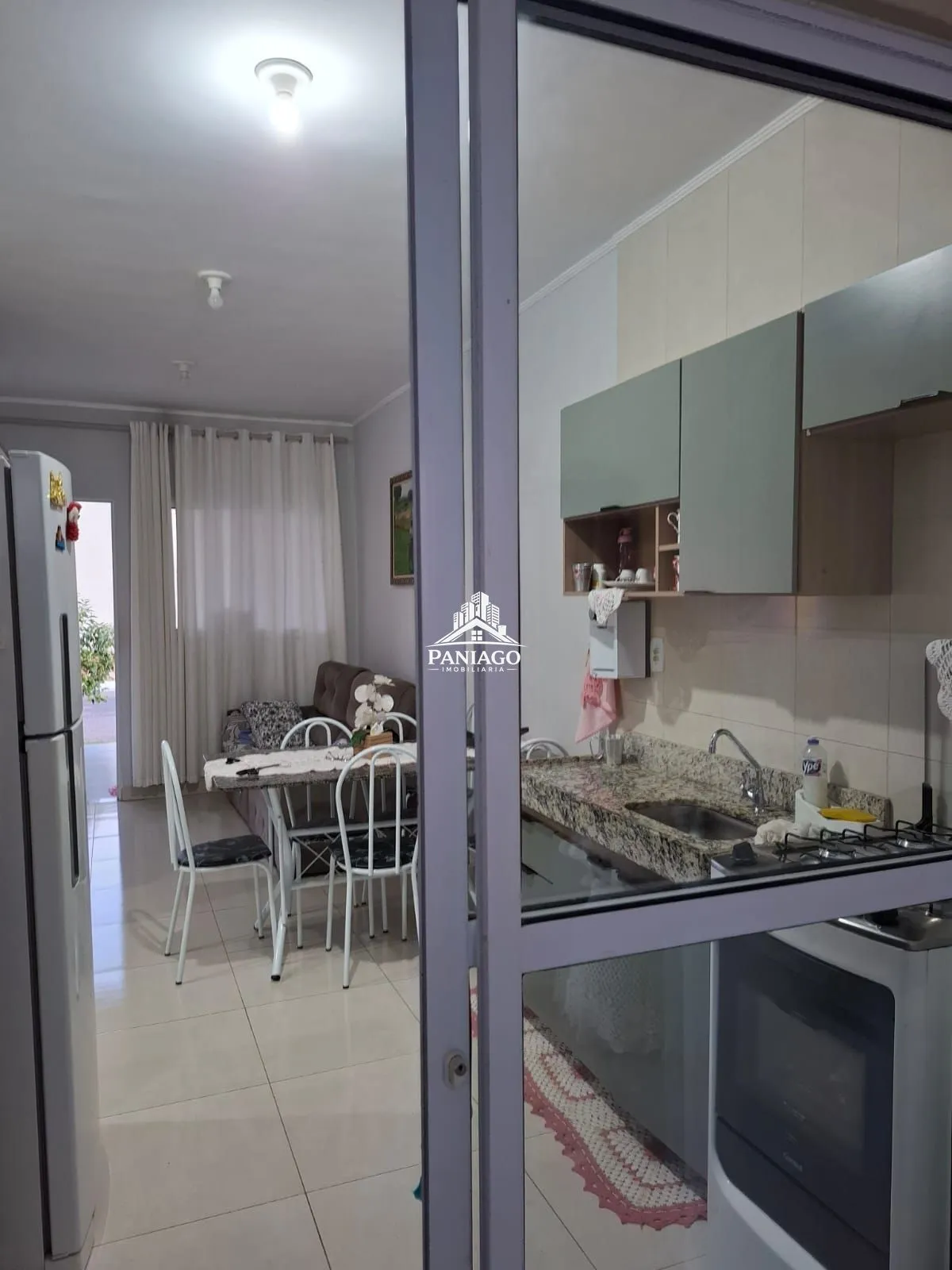 Imagem Casa 2 quartos, condomínio Hawaii (prox. Av. das Torres), Cuiabá - MT