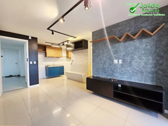 Imagem Apartamento com 2 Quartos e 2 banheiros à Venda - Lurdes