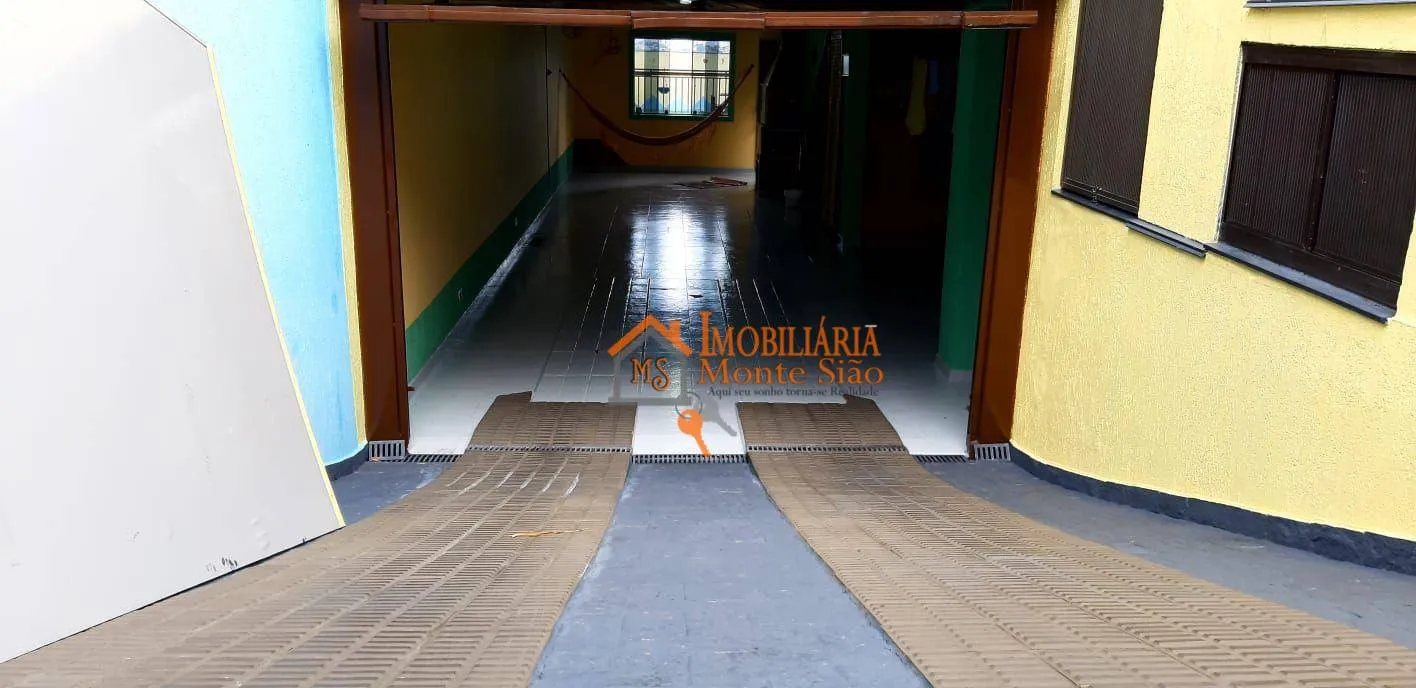 Imagem Sobrado com 3 dormitórios à venda, 195 m² por R$ 740.000,00 - Parque Continental II - Guarulhos/SP