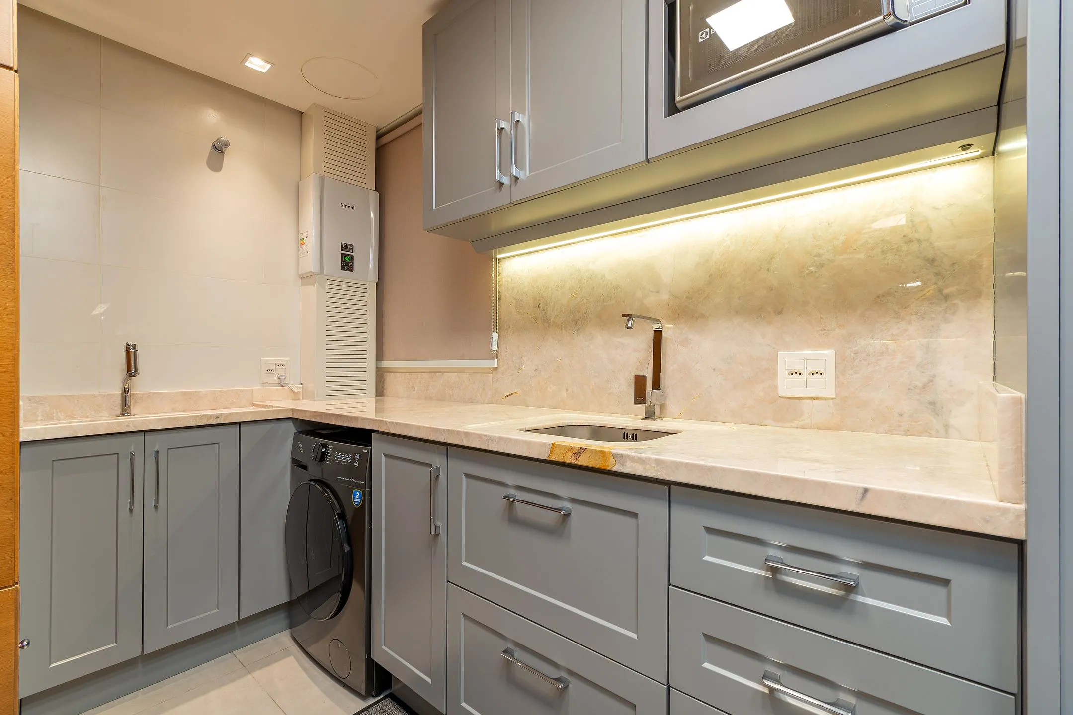Imagem Apartamento à venda em Canela, Centro, com 2 quartos, 78.12m2