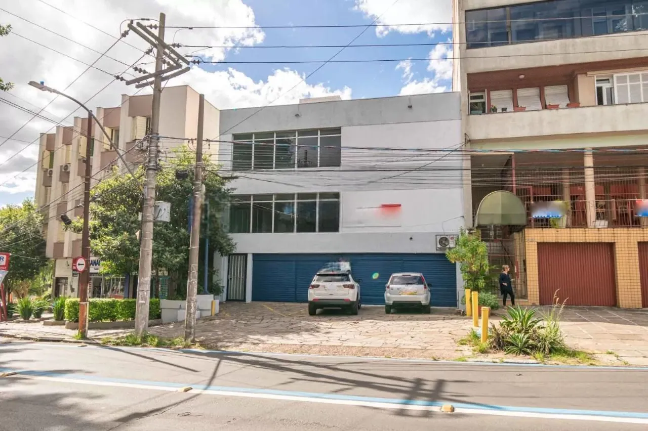 Imagem Predio Comercial com 1000m², 5 vagas, no bairro Higienópolis em Porto Alegre para Alugar