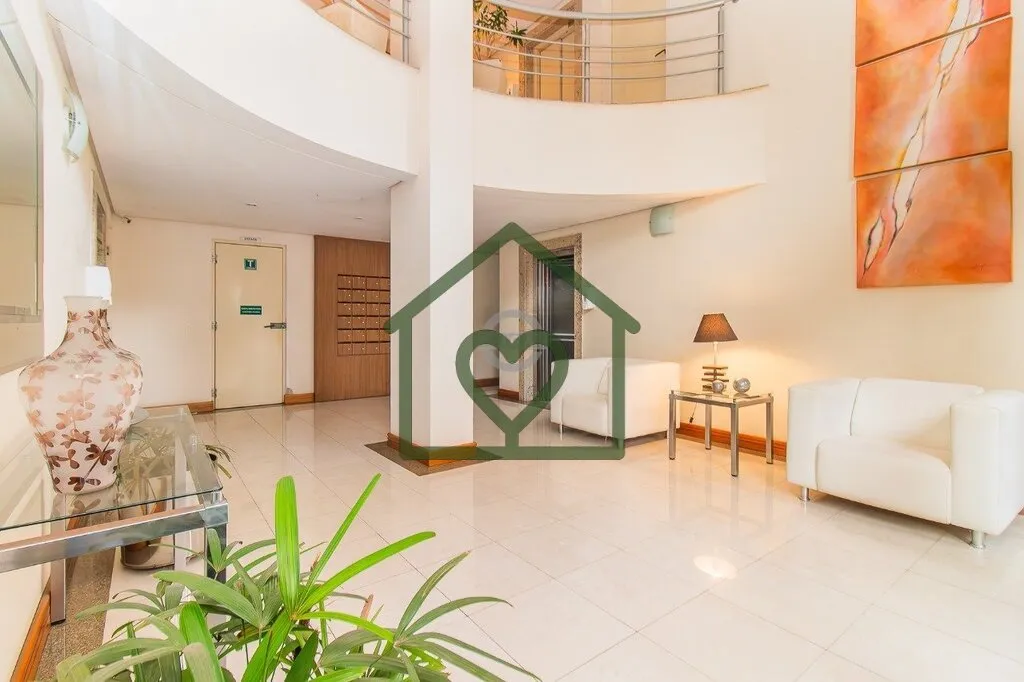 Imagem EXCLUSIVIDADE DUAL Apartamento MOBILIADO e atualizado, em andar alto e com vista definida para o por...