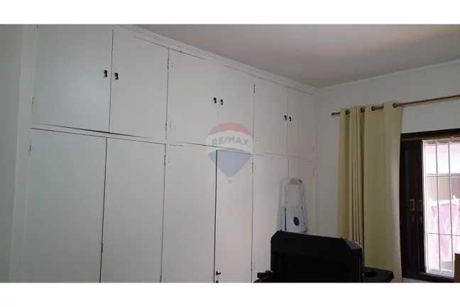 Imagem Casa Terrea total 254m² 3 Dorms 4 Vagas 4 Banheiros Edicula e Churrasqueira
