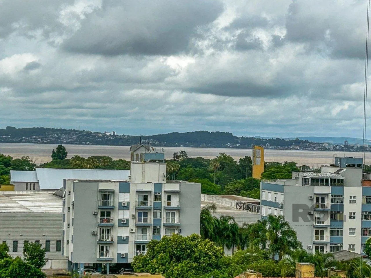 Imagem Apartamento de 03 dormitórios na Tristeza Zona Sul de Porto Alegre