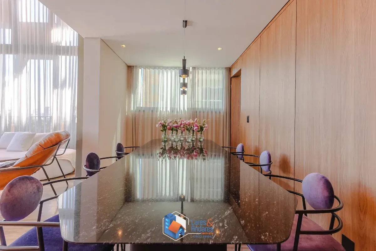 Imagem Duplex para venda em Pinheiros com 2 quartos, sendo 2 suítes, 130m²