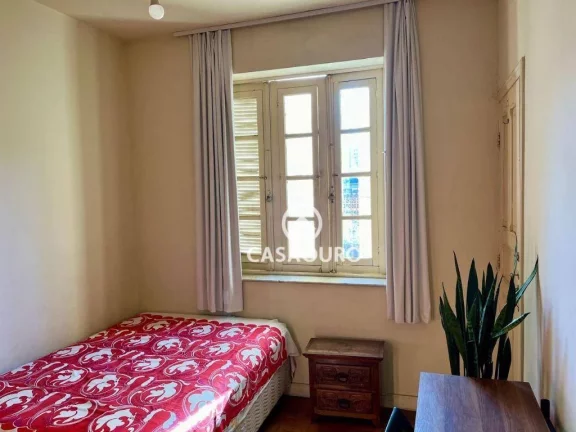 Imagem Casa com 6 quartos à venda - Cruzeiro - Belo Horizonte/MG