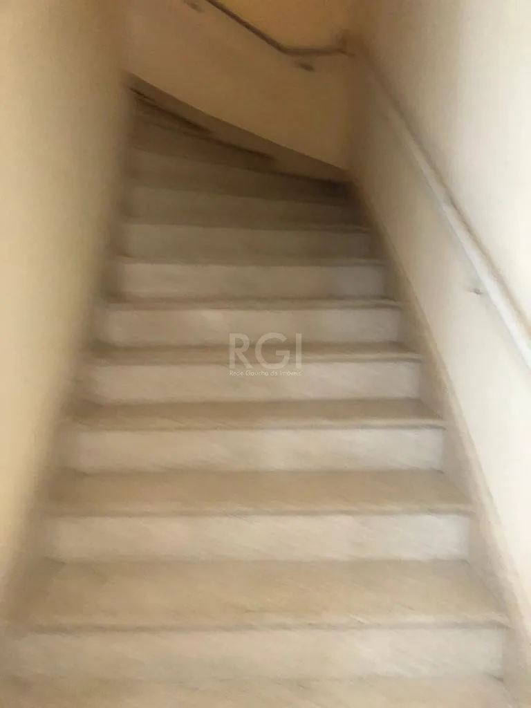 Imagem Casa para Venda - 225.91m², 4 dormitórios, sendo 2 suites, 1 vaga - Nonoai