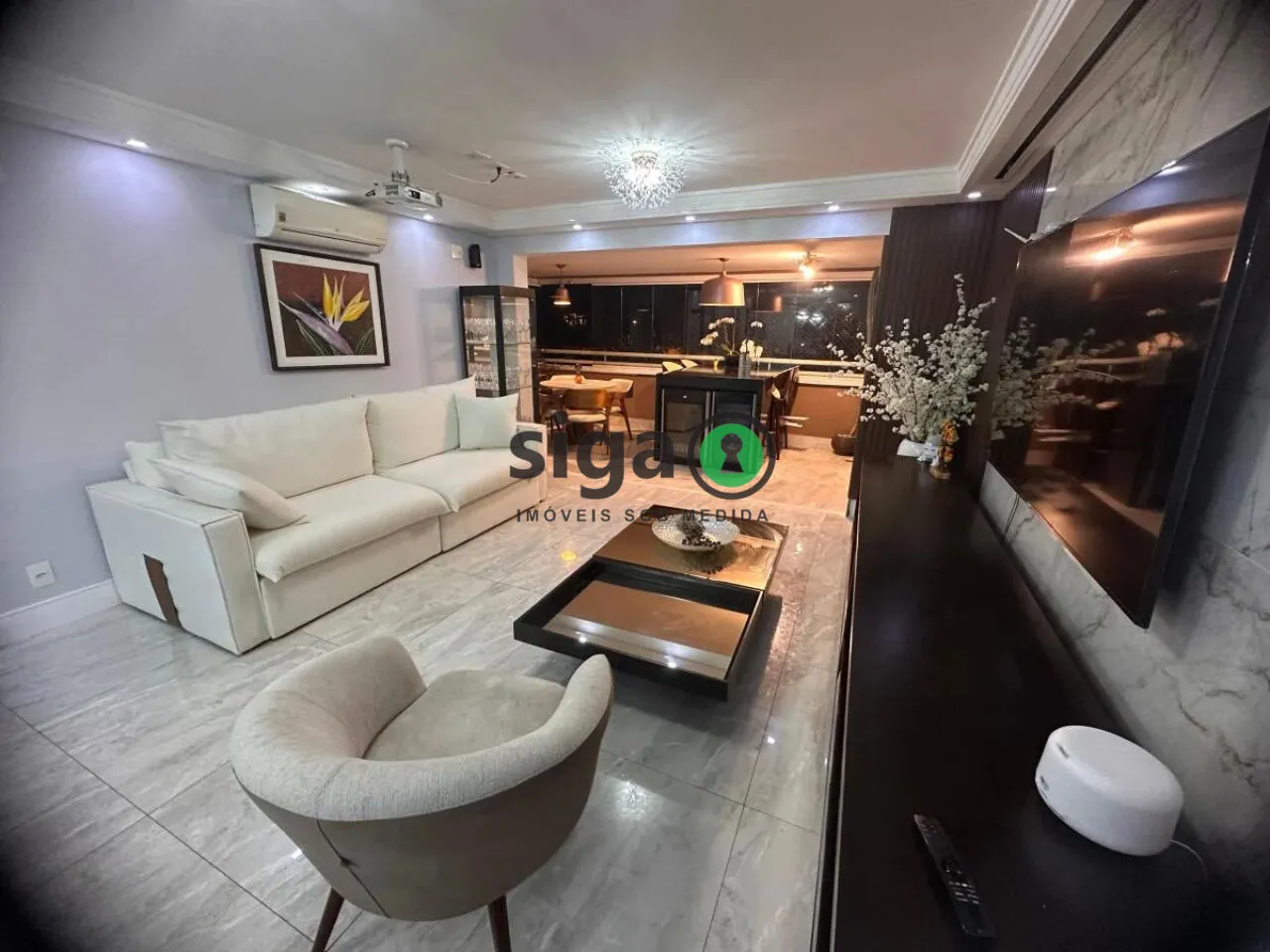 Imagem Apartamento com 3 dormitórios, 141m2, 2 vagas de garagem à venda no Panamby