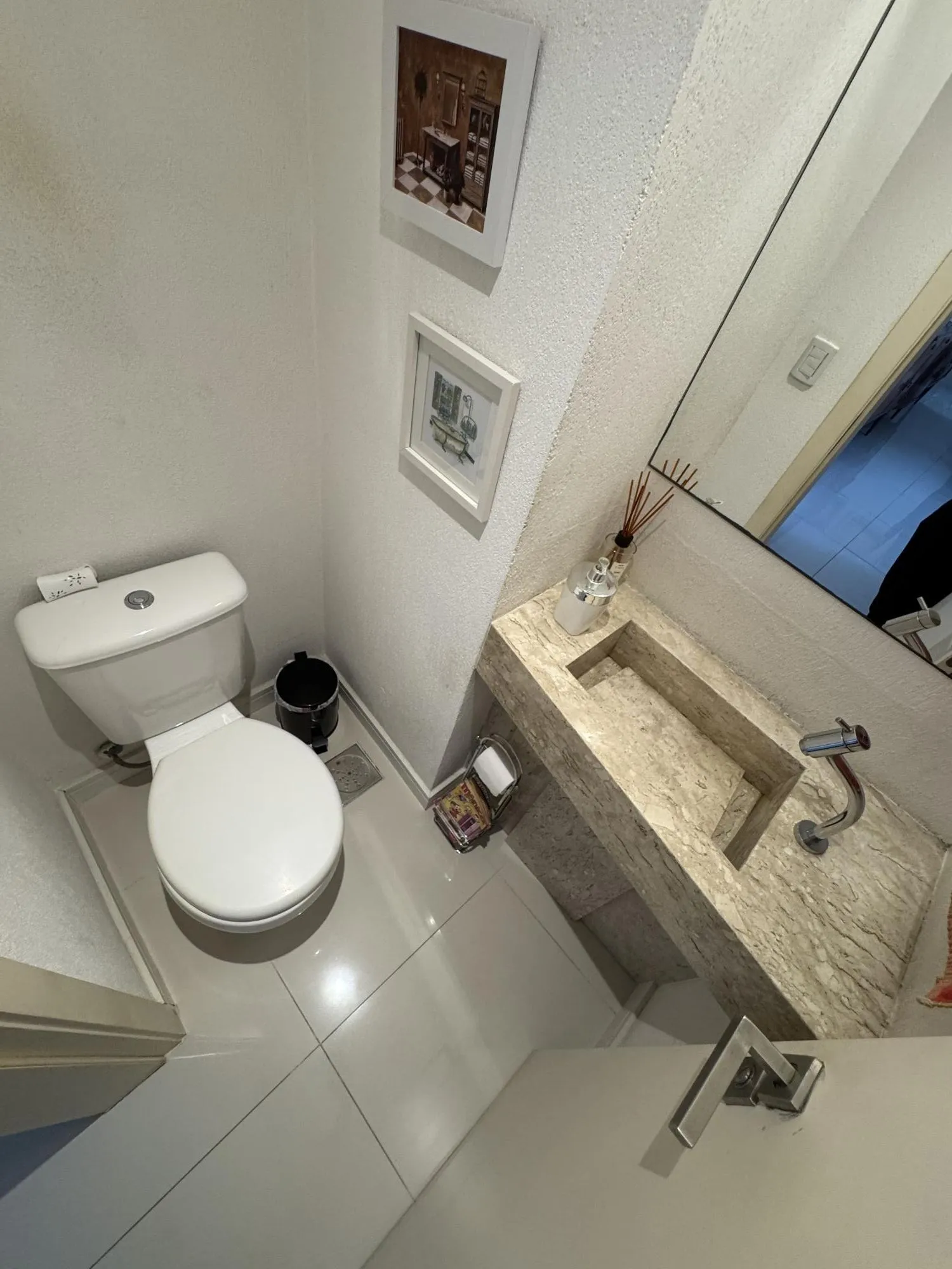 Imagem Apartamento de 3 dormitórios, suite, garagem - Menino Deus