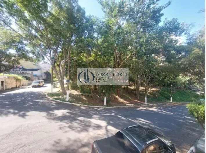 Imagem Maravilhosa casa em condomínio 113m² 2 dorm 2 banheiros 2 vagas, no Butantã