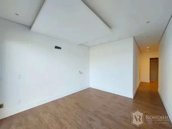 Imagem Casa t?(C)rrea, condomínio Saint Patrick, com 04 suítes, sendo uma máster