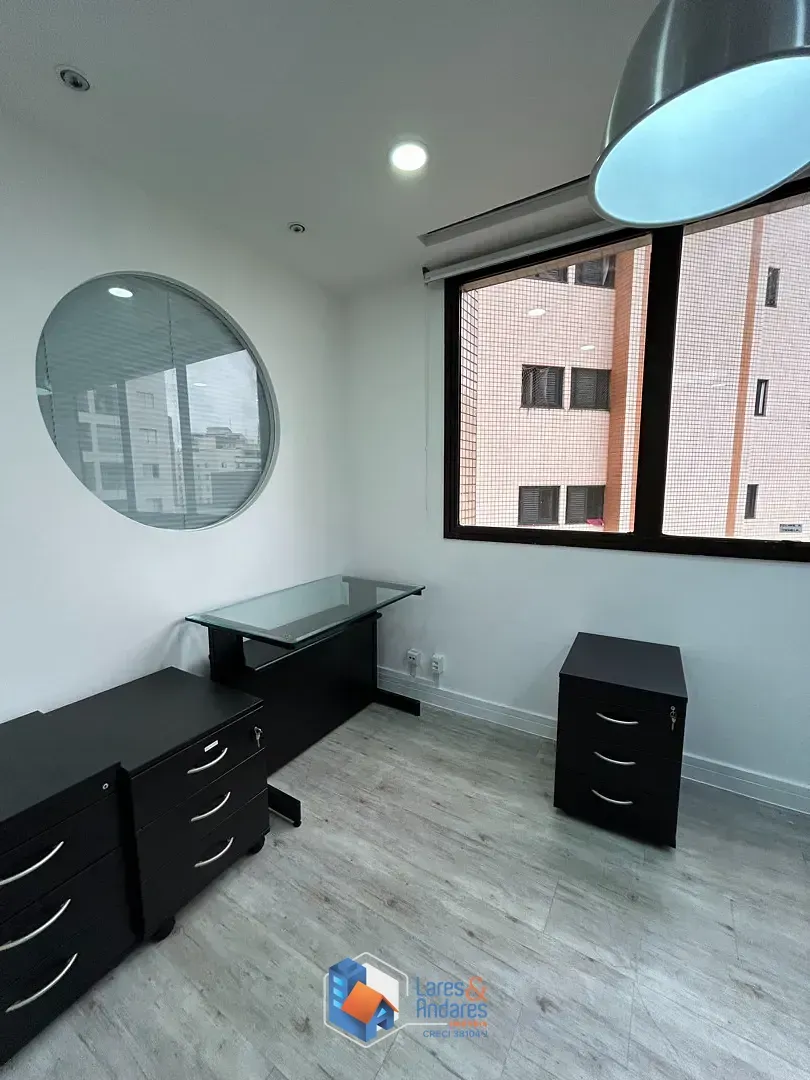 Imagem Conjunto comercial para venda em Vila Olímpia, 64m²