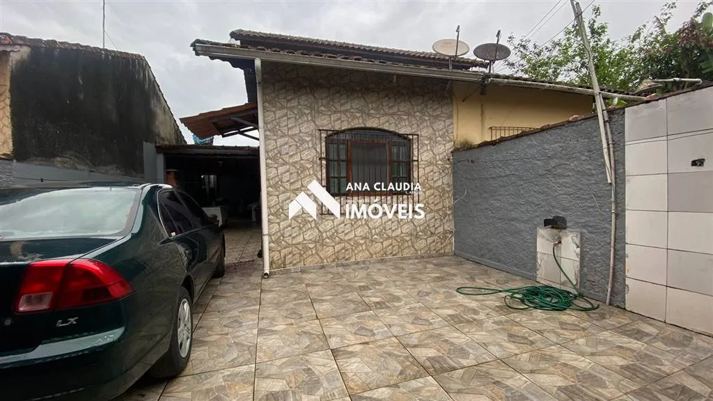 Foto do imóvel Casa a venda em Mongaguá litoral de São Paulo, ótima localização próxima a comércios da região casa de praia com jeitinho de interior. em RUA MARANHÃO, 166 - JARDIM PRAIA GRANDE, MONGAGUA - SP
