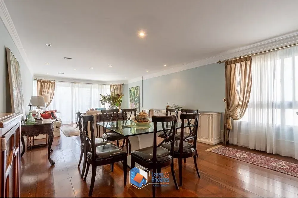 Foto do imóvel Apartamento à venda 5 Quartos 3 Suites 4 Vagas 287M² Moema São Paulo - SP em Avenida Pavão