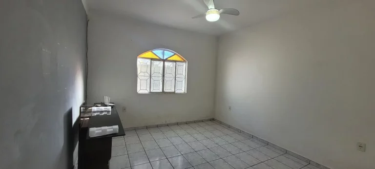 Imagem Casa de 3 quartos e 2 vagas de garagem no Caravelas - Ipatinga