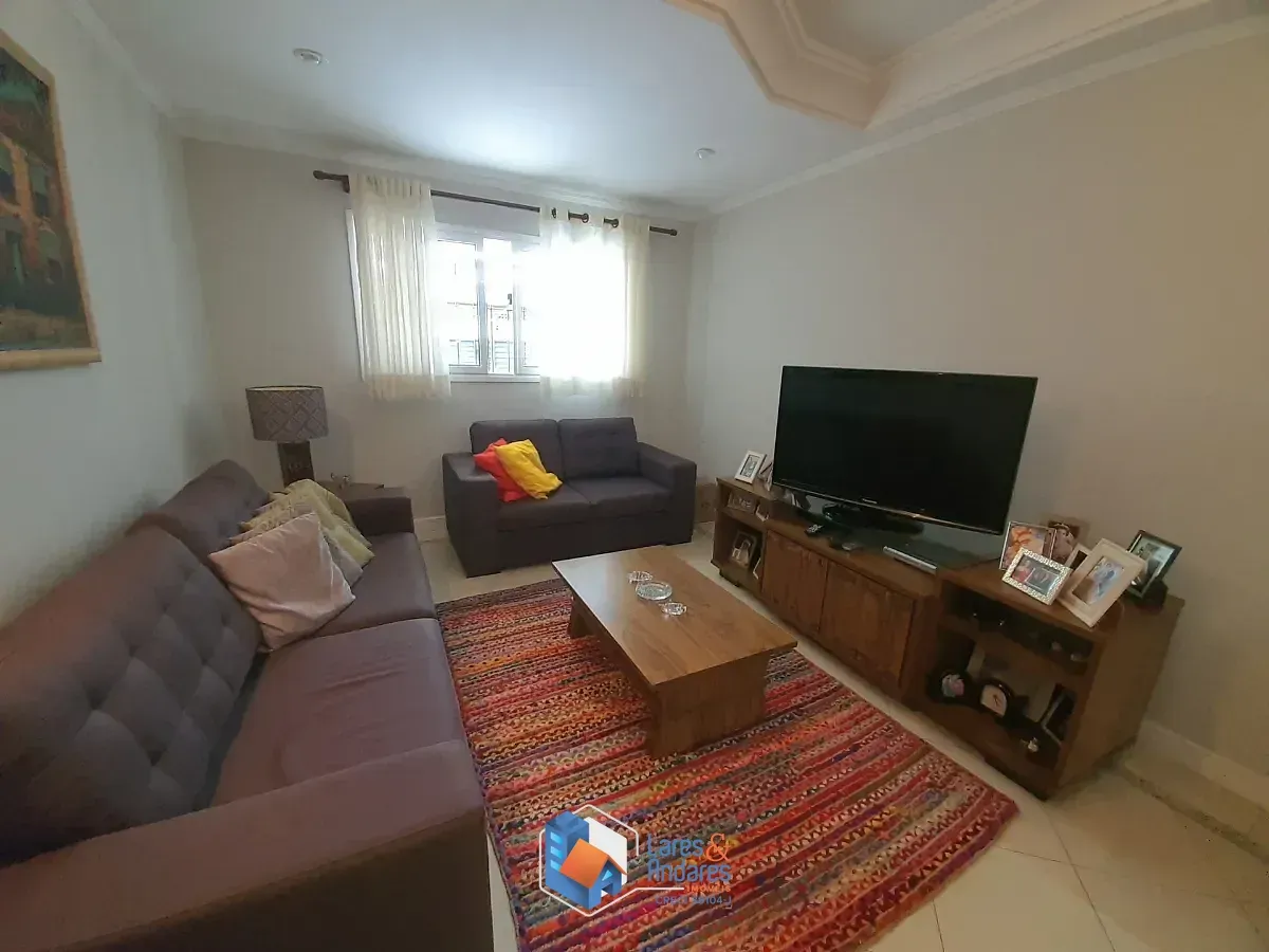 Imagem Casa para venda em Jardim Cidália com 3 quartos, sendo 1 suíte, 122m²