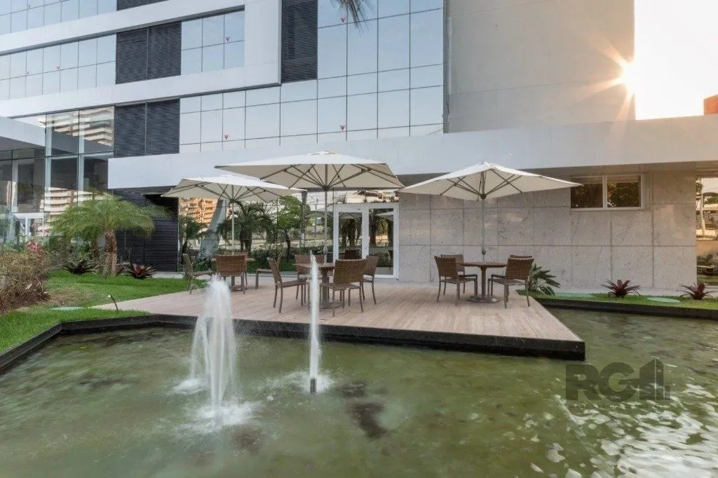 Imagem Conjunto/Sala para Venda - 35m², 0 dormitórios, 1 vaga - Petrópolis