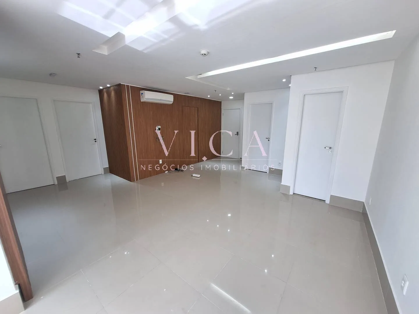 Imagem Alphaville| Edifício Alpha Premim sala 92m² 2 vagas R$ 940.000