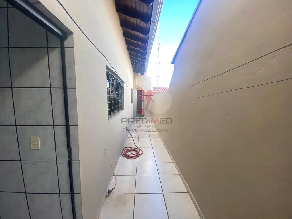Imagem Casa de 3 quartos, 199m² no bairro Conjunto Sílvio Campanholi, em Lençóis Paulista