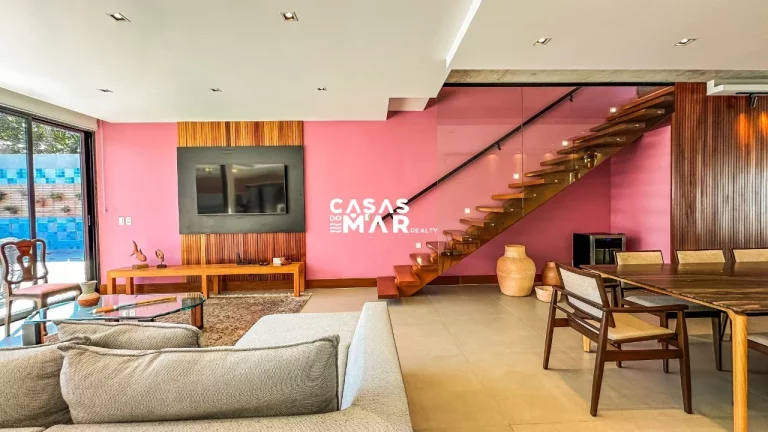 Imagem Casa Moderna para Temporada com 5 suítes, perto da praia em Geribá, Armação dos Búzios-RJ.