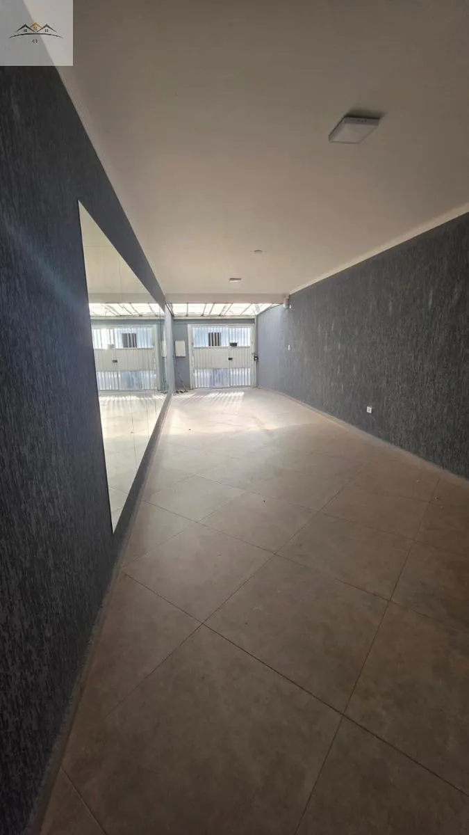 Imagem Sobrado 2 dorm. 1 suíte, 3 vagas no Bairro Campestre, Santo André