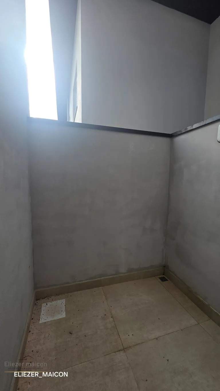 Imagem Sobrado à Venda com 3 quartos no bairro Belvedere, em Poços de Caldas - MG