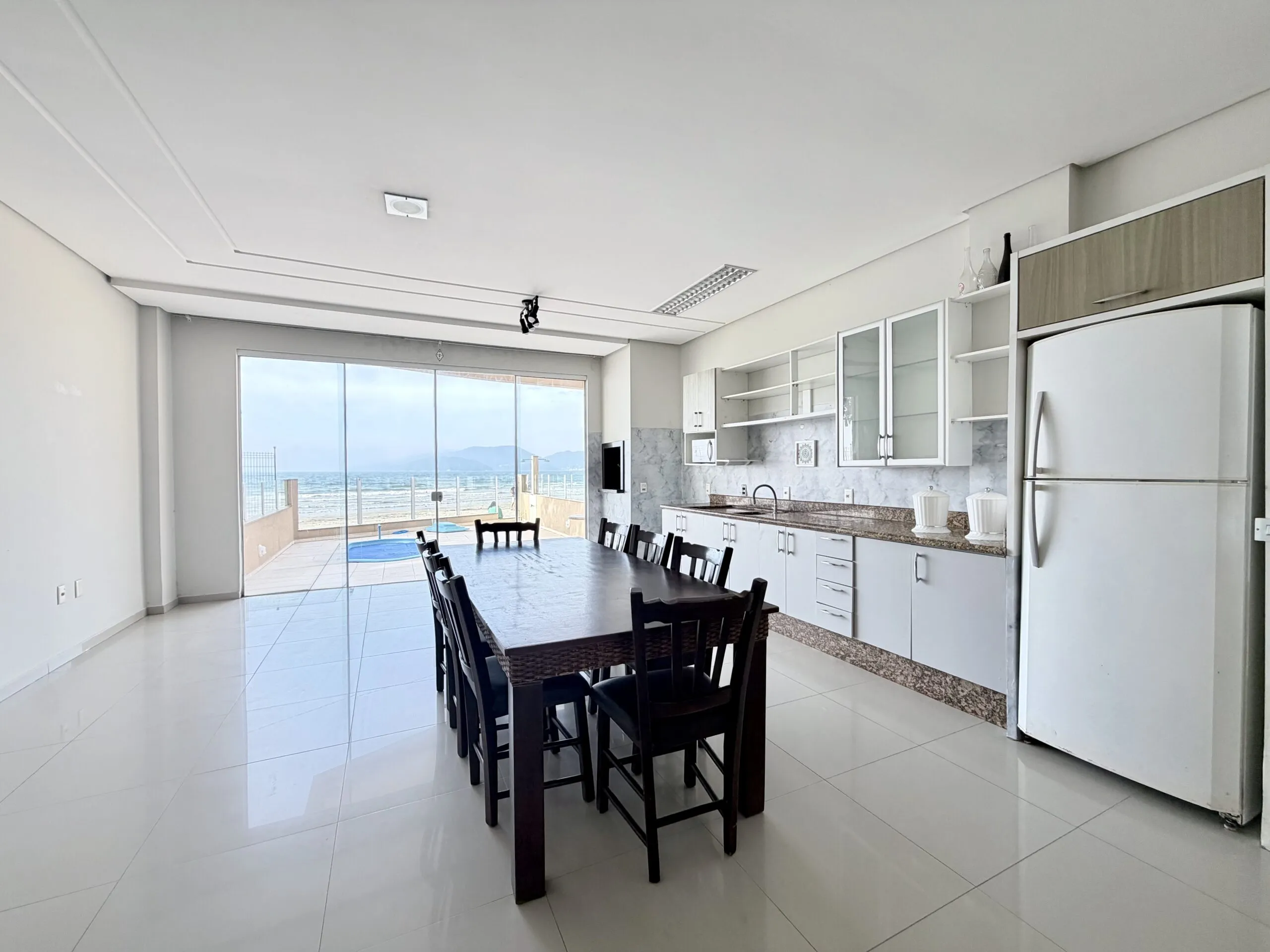 Imagem Casa com vista para o mar à venda com 170m2 por R$ 4.150.000,00