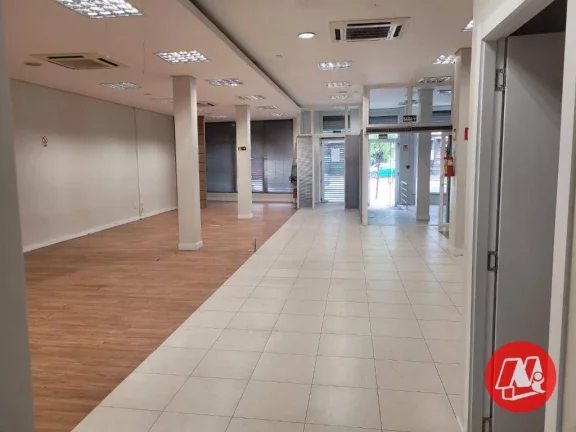 Imagem Loja de 228m² - Frente para a Protásio Alves