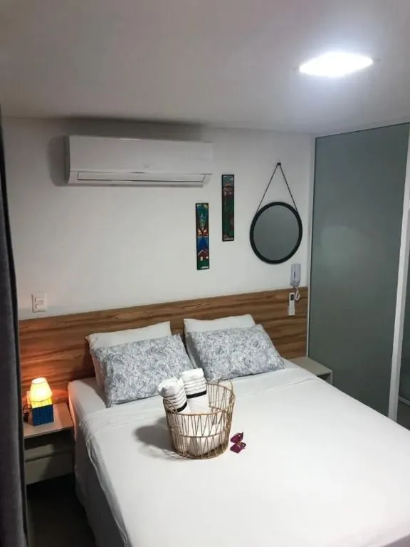 Imagem Flat moderno no Jardim Oceania com jacuzzi privativa, totalmente mobiliado, lazer na cobertura e localização privilegiada em João Pessoa.