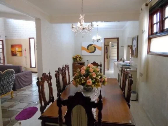 Imagem LINDA CASA DE 4 DORMITORIOS E PISCINA - PERMUTA ABCD SP