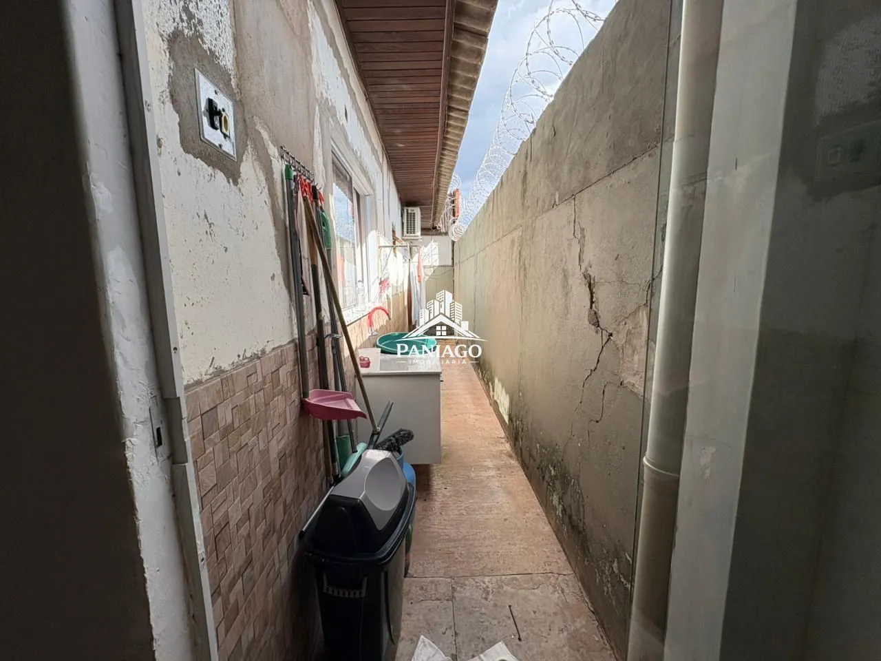 Imagem OPORTUNIDADE IMPERDÍVEL - USO RESIDENCIAL E COMERCIAL
