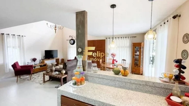 Imagem PEDRA AZUL. CONDOMÍNIO PARTICULAR CASA DE CAMPO MOBILIADA, COM PORTEIRA FECHADA.