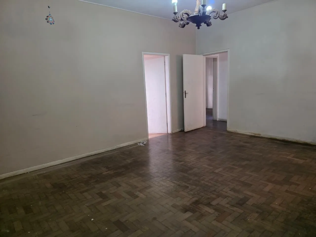 Imagem CASA/TERRENO NA DOM PEDRO II HIGIENÓPOLIS EM PORTO ALEGRE
